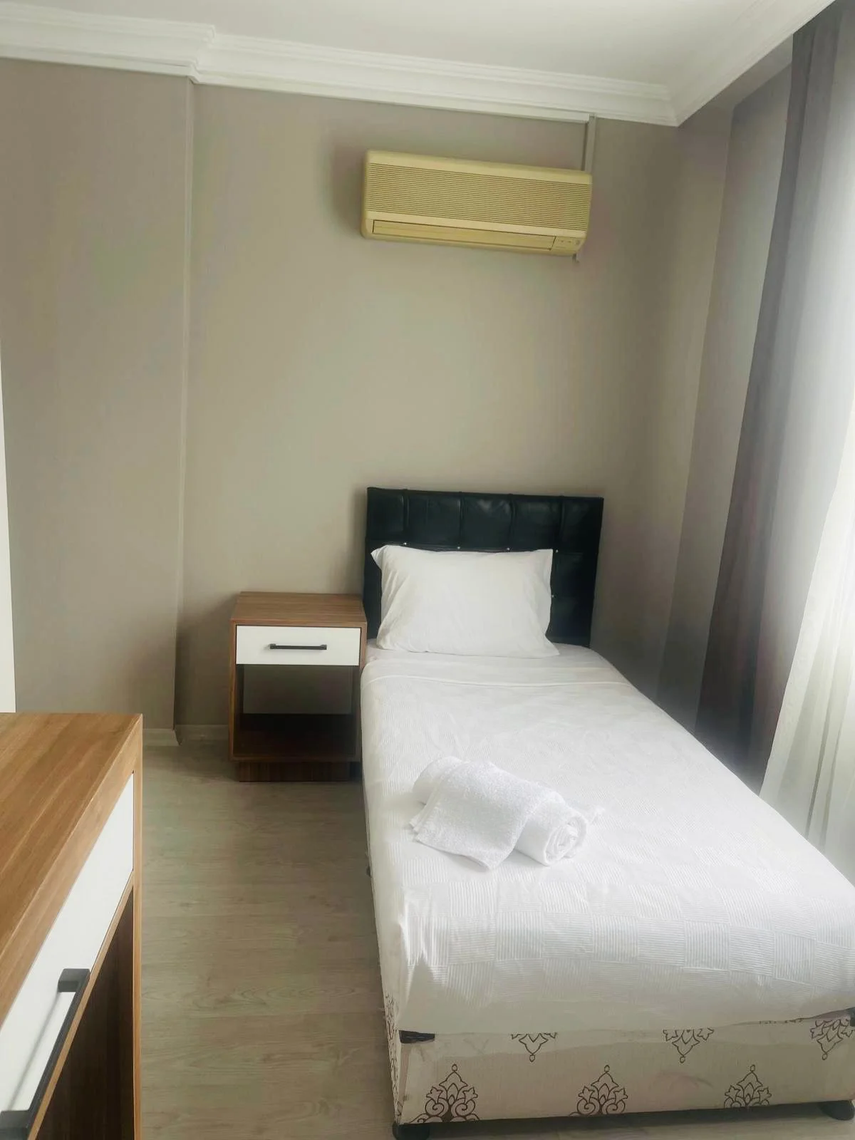 Muratpaşa Apart Hotel / Villa LARA APART VİLLA | Triple Room Fotoğrafı (3/3)